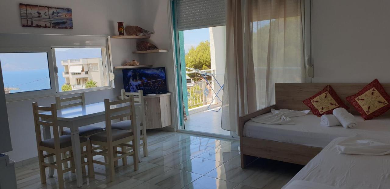 Redsun Apartment Vlorë Exterior foto